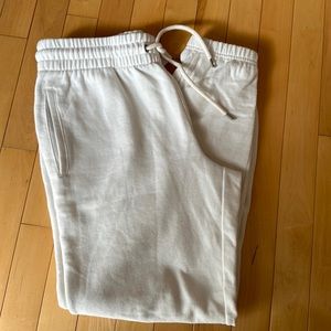 GAP Sweatpants Ivory with Pockets and Drawstring Elastic Bottom Size SM NWT
